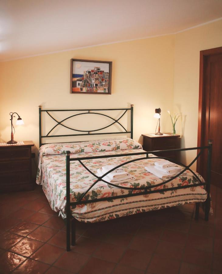 Bed & Breakfast Spigolatrice Sapri Exteriör bild
